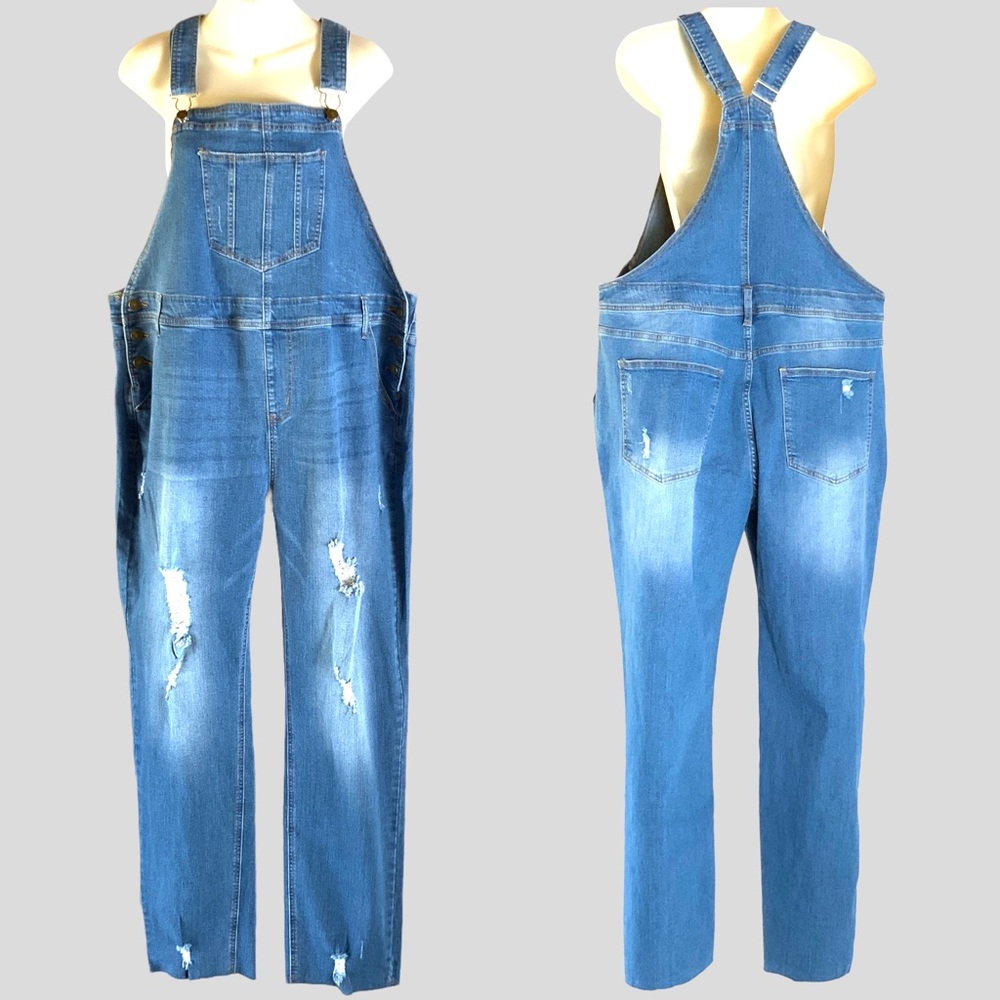 🔆BOUTIQUE DISTRESSED OVERALLS SZ XL. FLAWLESS- waist 31, inseam 30”
